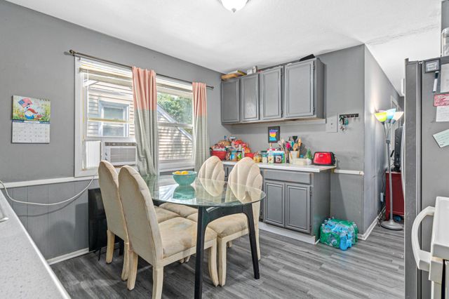 2905 Bryant Avenue N, Minneapolis, MN 55411