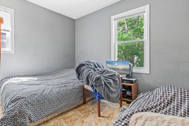 2905 Bryant Avenue N, Minneapolis, MN 55411