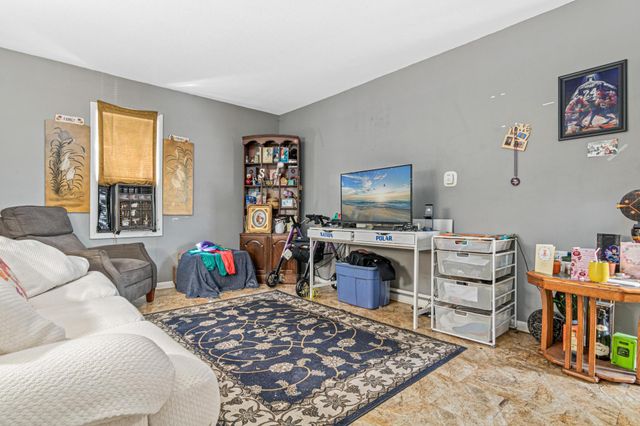 2905 Bryant Avenue N, Minneapolis, MN 55411