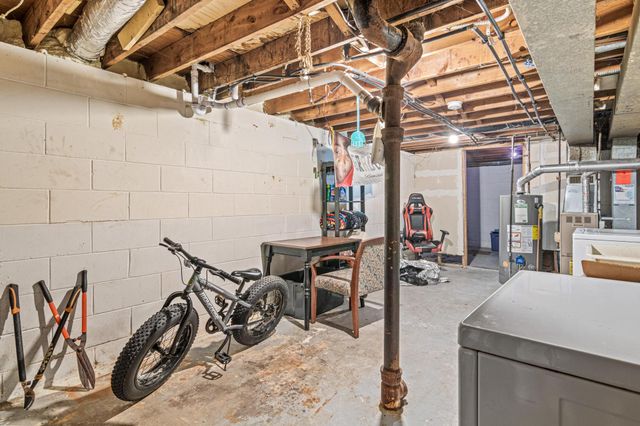 2905 Bryant Avenue N, Minneapolis, MN 55411