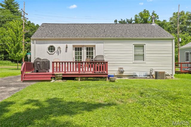 446 W Kirkham Avenue, Webster Groves, MO 63119