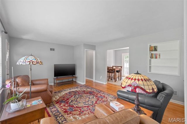 446 W Kirkham Avenue, Webster Groves, MO 63119