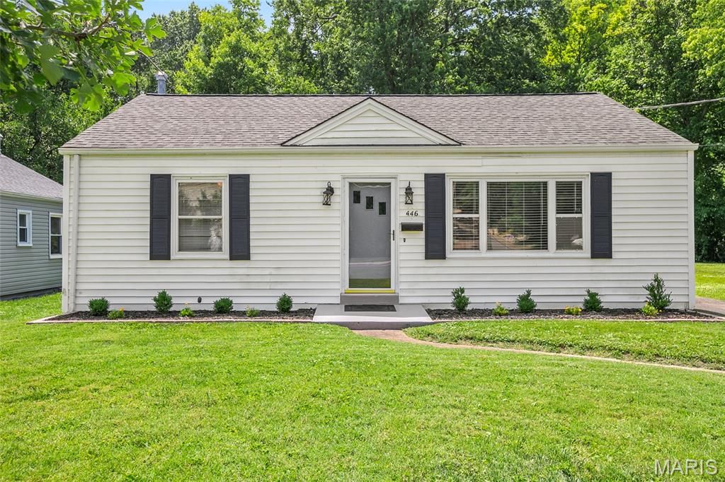 446 W Kirkham Avenue, Webster Groves, MO 63119