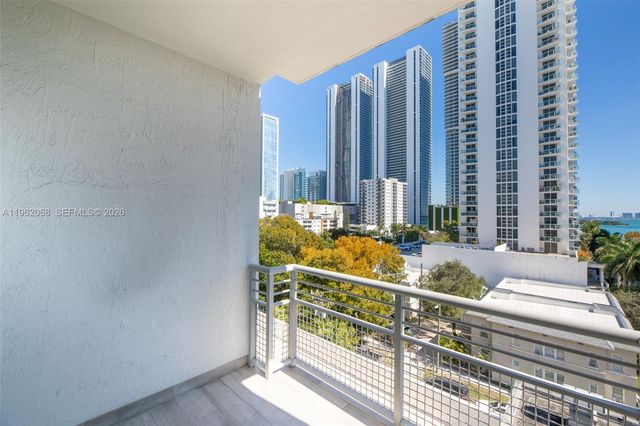 2200 NE 4th Ave 602, Miami, FL 33137