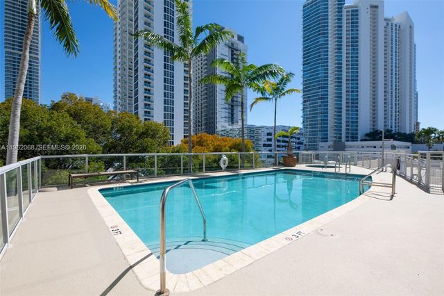 2200 NE 4th Ave 602, Miami, FL 33137