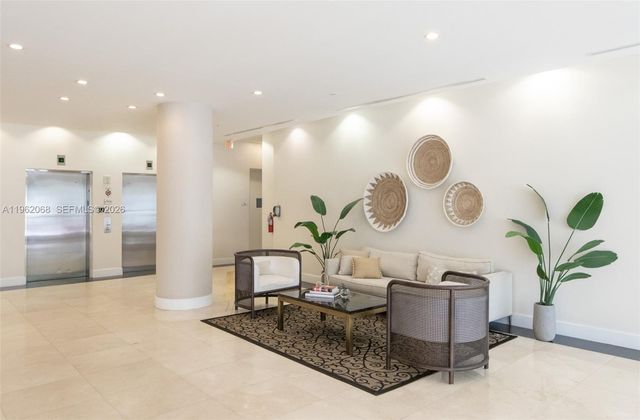 2200 NE 4th Ave 602, Miami, FL 33137