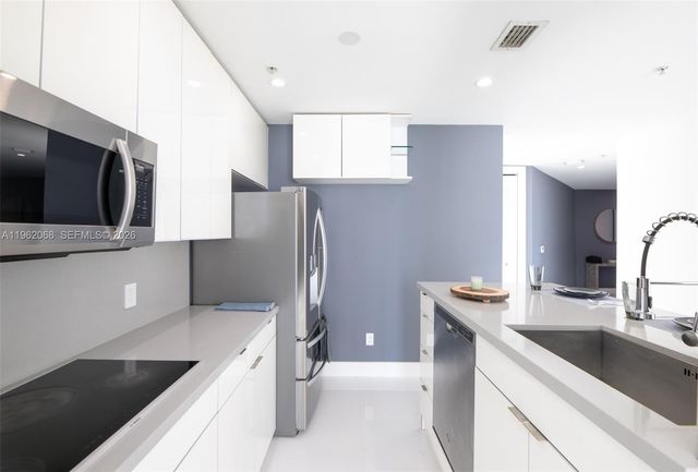 2200 NE 4th Ave 602, Miami, FL 33137