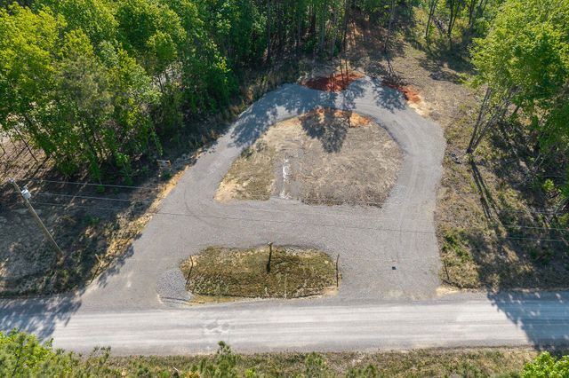 706 Topside Dr, Spencer, TN 38585