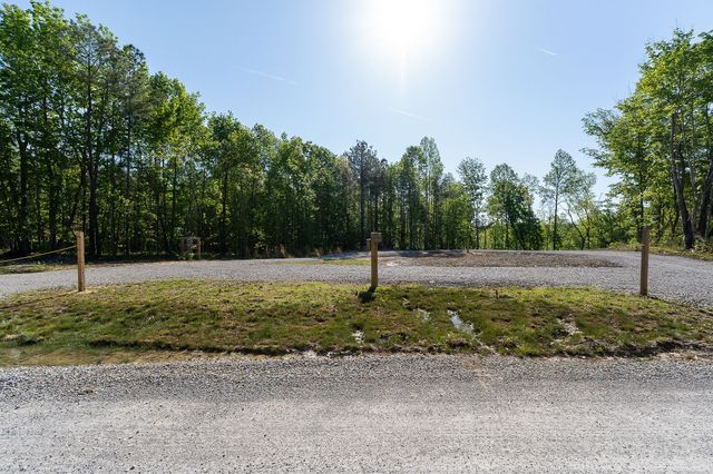 706 Topside Dr, Spencer, TN 38585