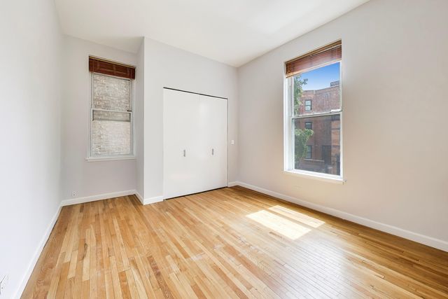 223 W Wisconsin Street 2D, Chicago, IL 60614