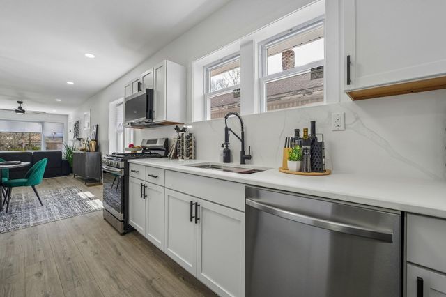 3872 Jefferson Street, Gary, IN 46408