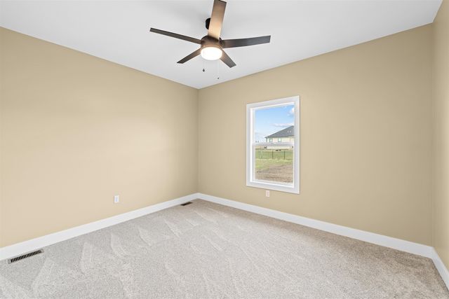 2854 Malibu Dr, Salina, KS 67401