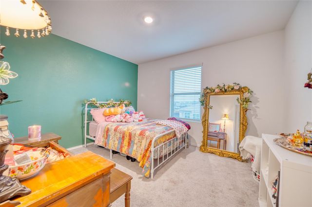 184 Kelly Street, Angleton, TX 77515
