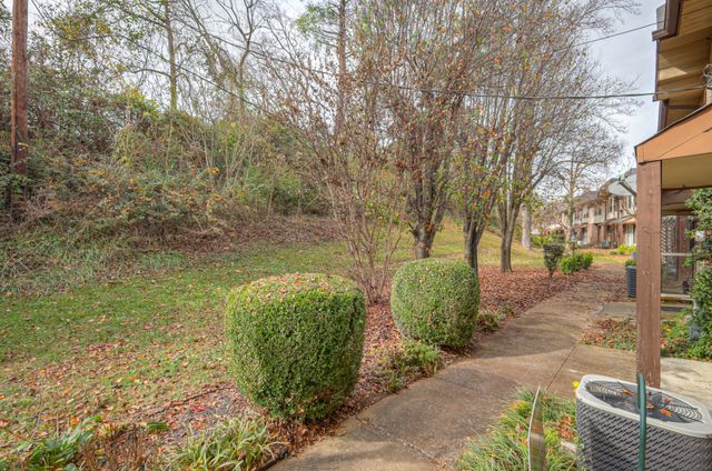 500 Paragon Mills Rd Apt D5, Nashville, TN 37211