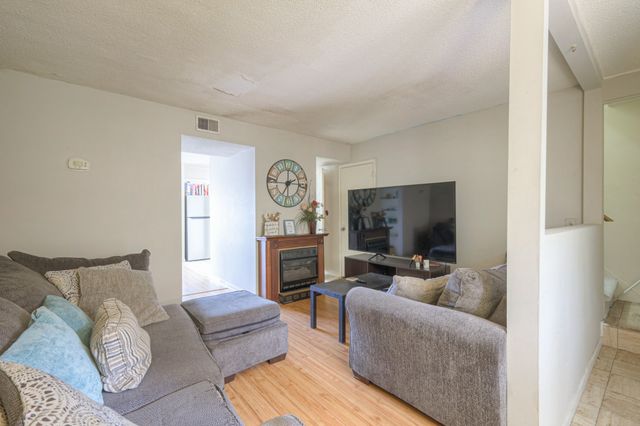 500 Paragon Mills Rd Apt D5, Nashville, TN 37211