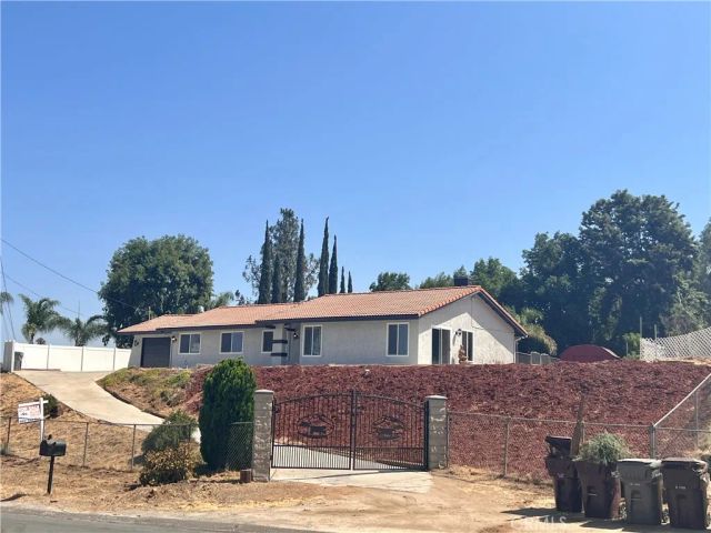 15290 golden star Avenue, Riverside, CA 92506