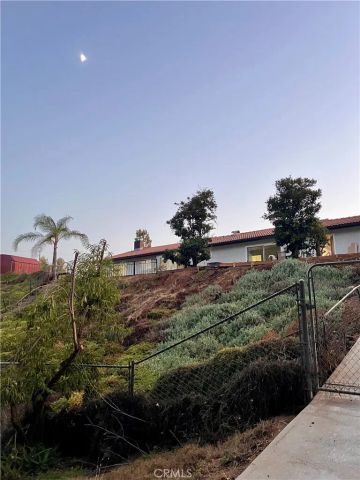 15290 golden star Avenue, Riverside, CA 92506