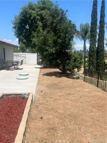 15290 golden star Avenue, Riverside, CA 92506