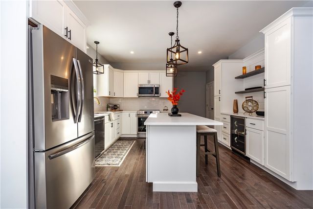 52 BRUCE Lane, Warwick, RI 02886