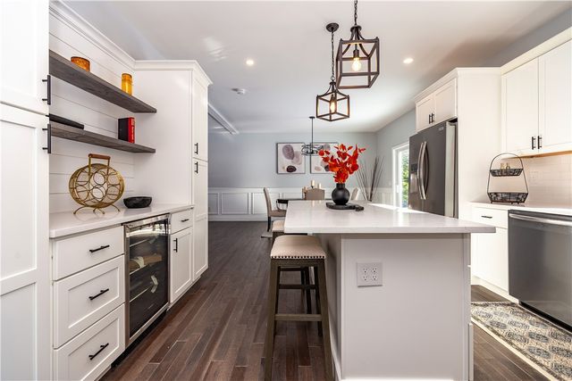 52 BRUCE Lane, Warwick, RI 02886