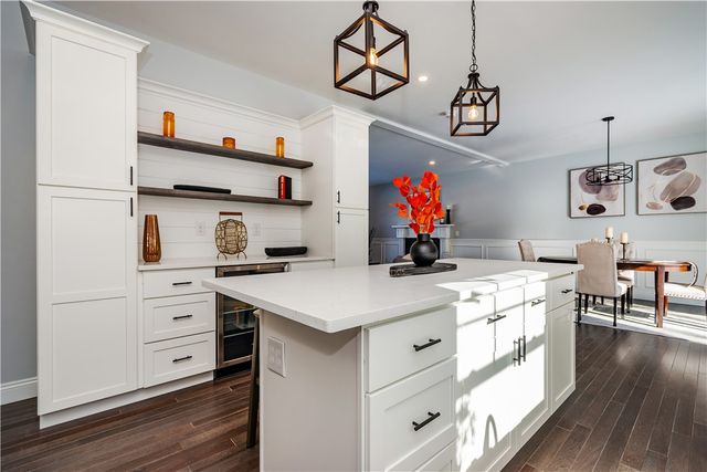 52 BRUCE Lane, Warwick, RI 02886