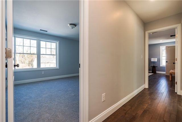 52 BRUCE Lane, Warwick, RI 02886