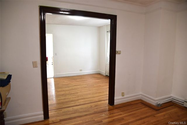4126 Digney Avenue, Bronx, NY 10466