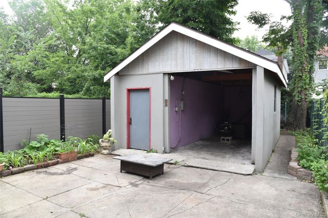 4126 Digney Avenue, Bronx, NY 10466