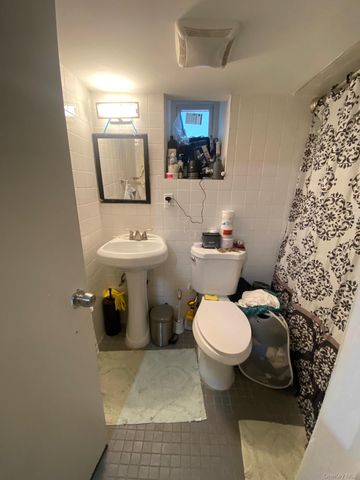 4126 Digney Avenue, Bronx, NY 10466