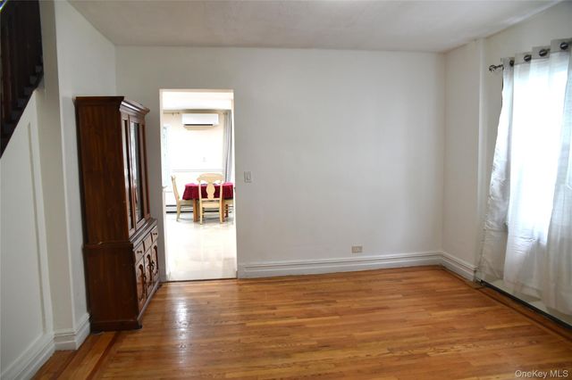 4126 Digney Avenue, Bronx, NY 10466