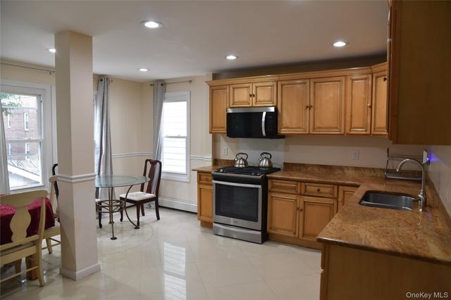 4126 Digney Avenue, Bronx, NY 10466