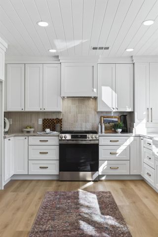 1373 47th, Sacramento, CA 95819