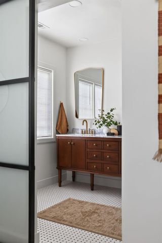 1373 47th, Sacramento, CA 95819