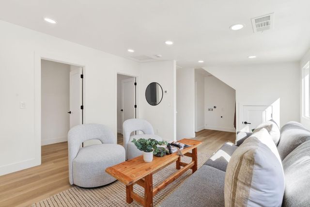 1373 47th, Sacramento, CA 95819