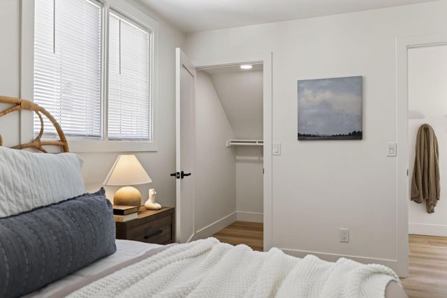 1373 47th, Sacramento, CA 95819