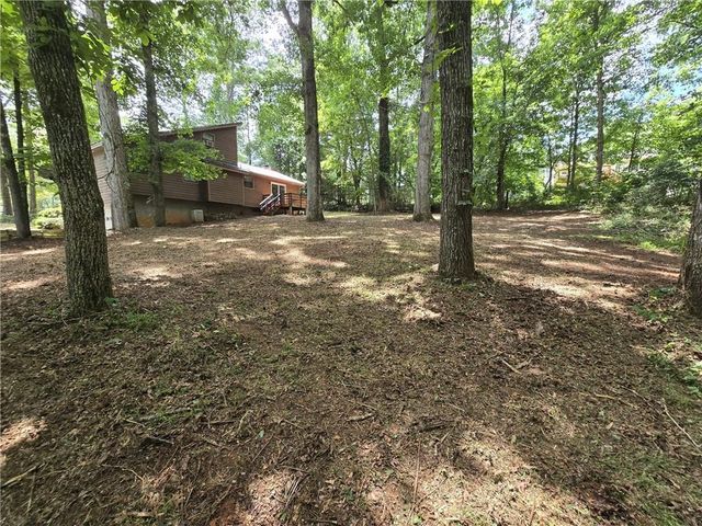 5882 Sumter Drive, Douglasville, GA 30135