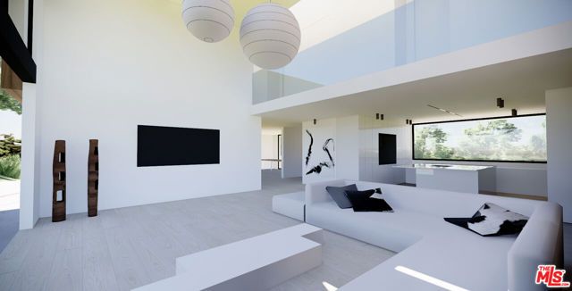 13491 Bayliss Road, Los Angeles, CA 90049