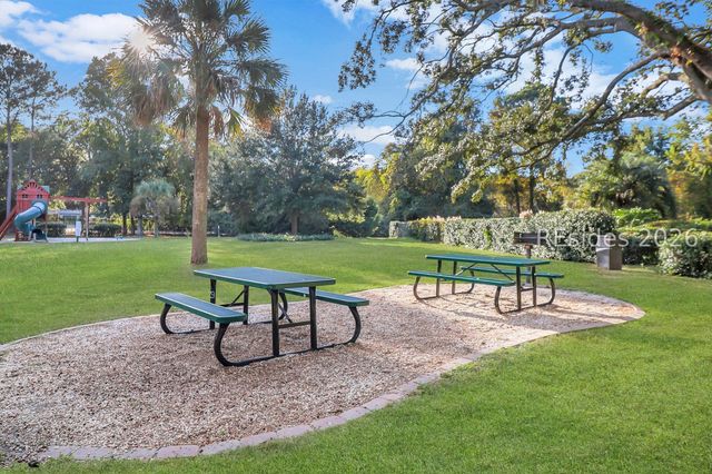 155 Dillon Rd Apt 2425, Hilton Head Island, SC 29926