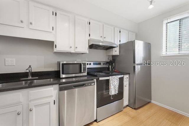 155 Dillon Rd Apt 2425, Hilton Head Island, SC 29926