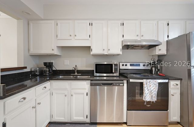 155 Dillon Rd Apt 2425, Hilton Head Island, SC 29926