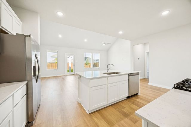 9521 Rattlesnake Trail, Crowley, TX 76036