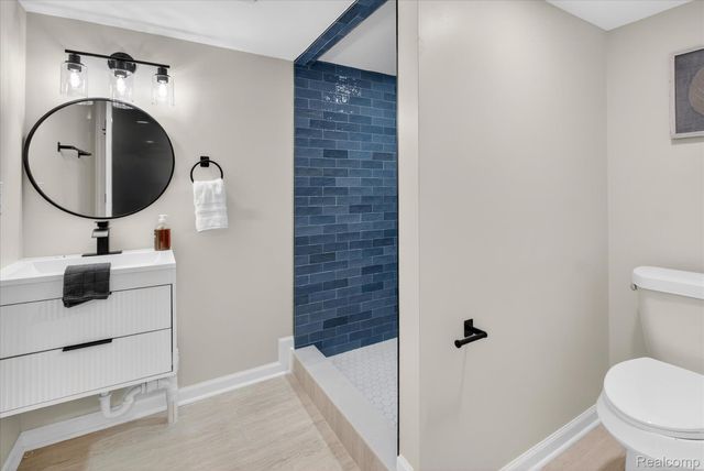 18921 Saint Marys Street, Detroit, MI 48235