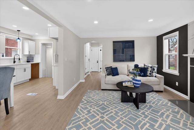 18921 Saint Marys Street, Detroit, MI 48235