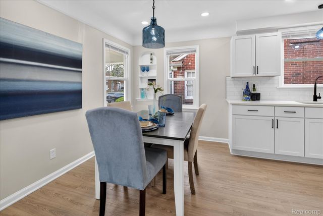 18921 Saint Marys Street, Detroit, MI 48235