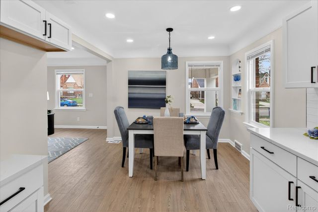 18921 Saint Marys Street, Detroit, MI 48235