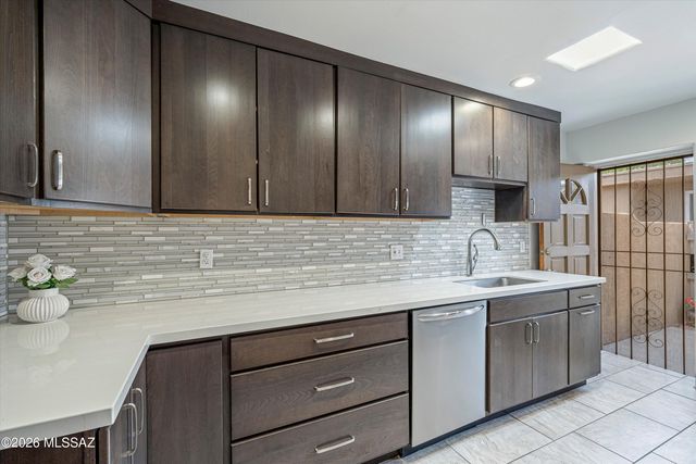 2144 E 2nd Street, Tucson, AZ 85719