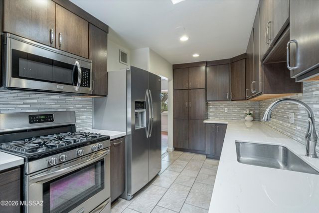 2144 E 2nd Street, Tucson, AZ 85719