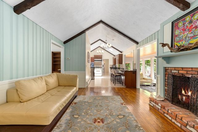 4 Simon Atherton Row, Harvard, MA 01451