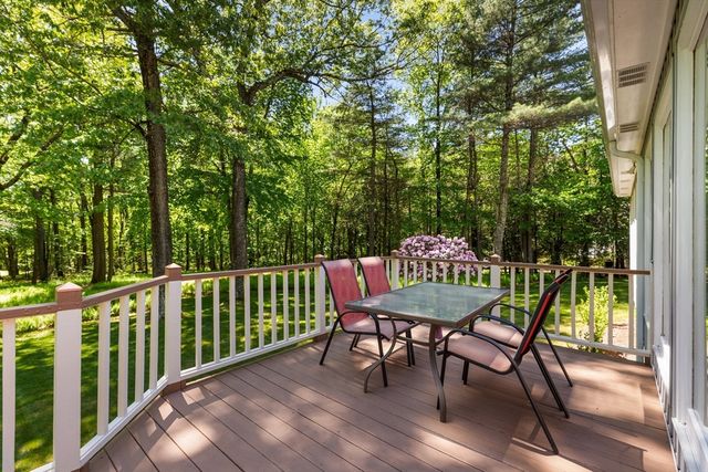 4 Simon Atherton Row, Harvard, MA 01451