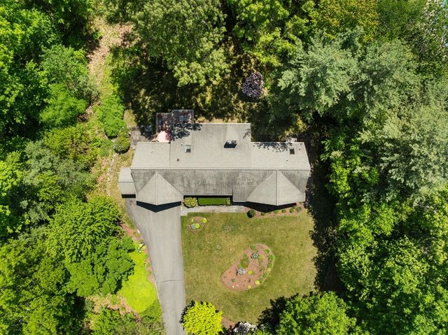 4 Simon Atherton Row, Harvard, MA 01451